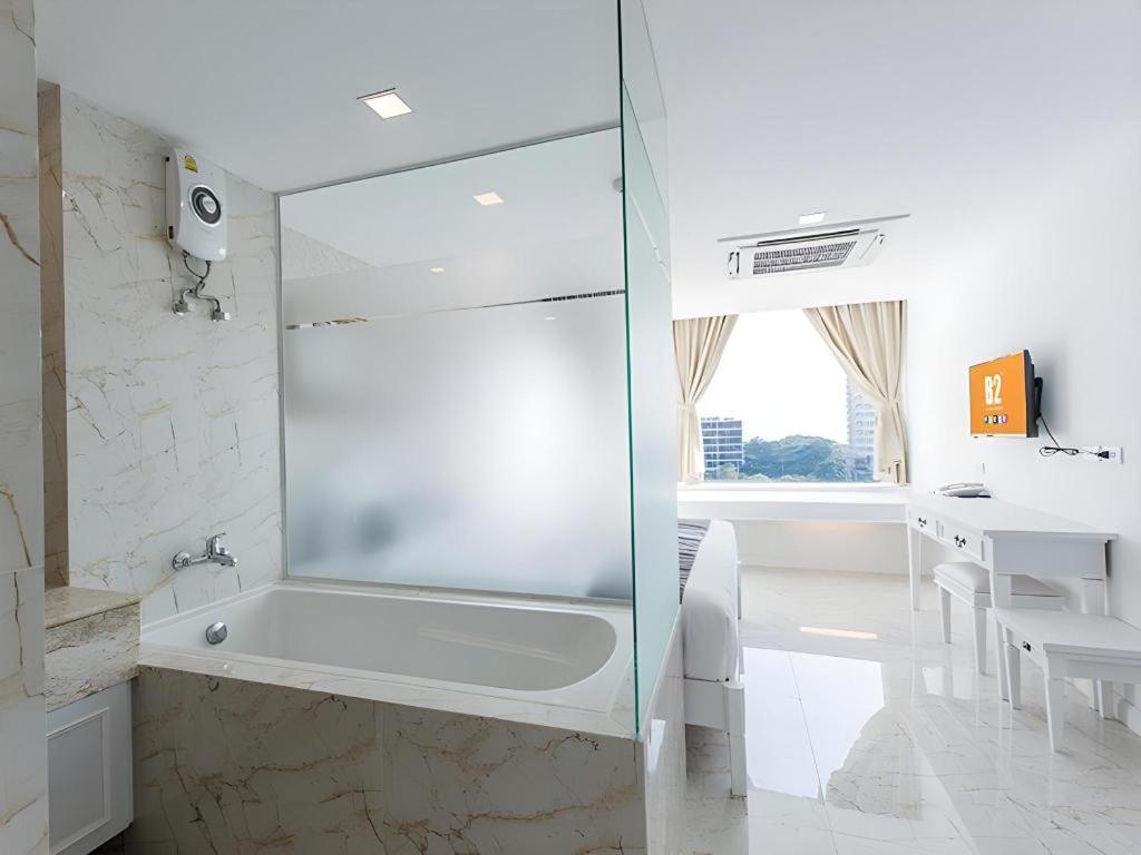 B2 Hua Hin Premier Hotel Exteriör bild